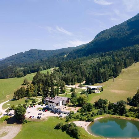 Quiet Holiday Home Near Ski Resort Neuhaus  ภายนอก รูปภาพ